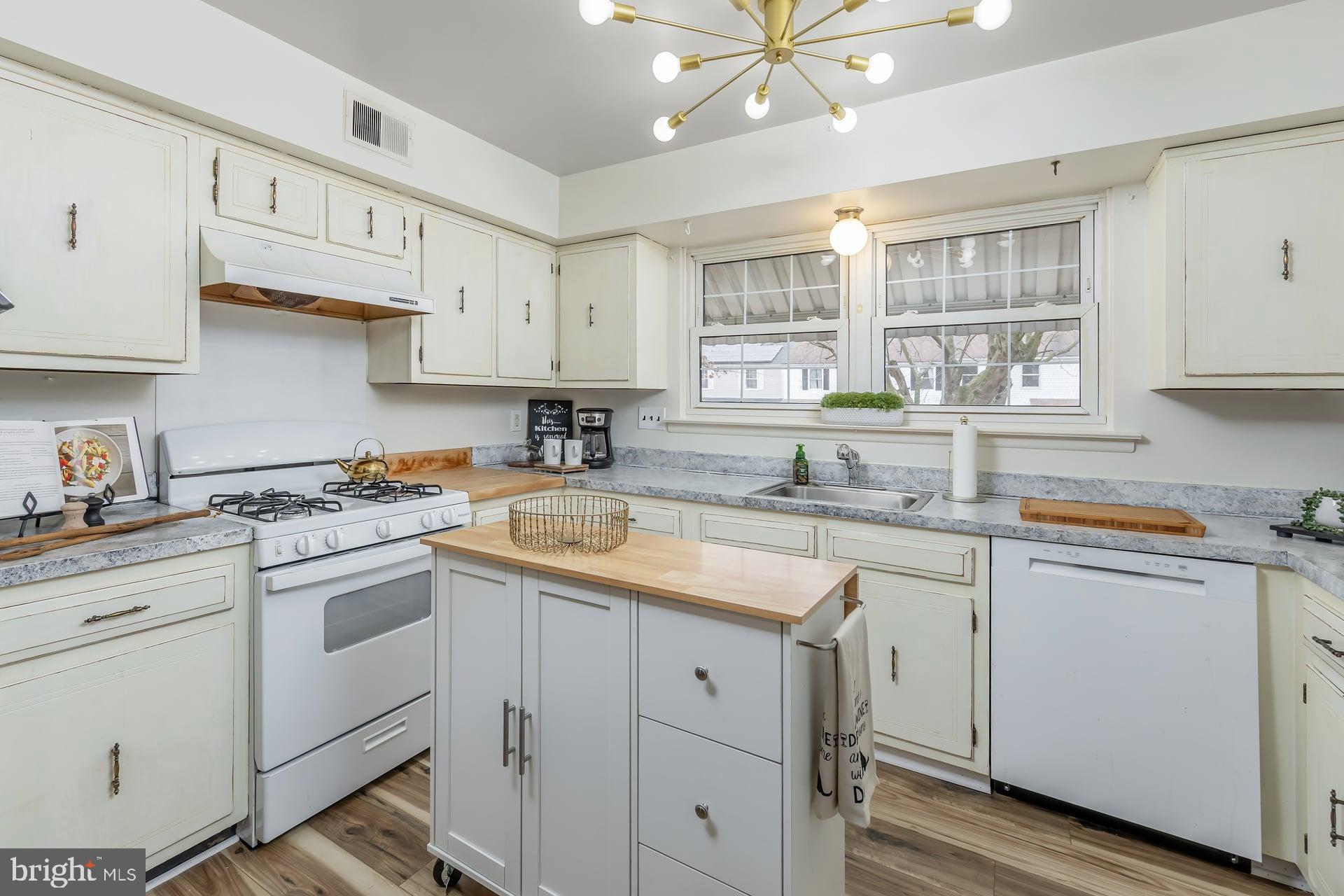 1611 Acorn Place Clementon, NJ 08021 - Photo 11 of 15