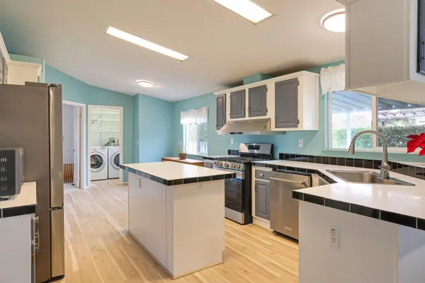 $799,000 | 945 Ward Drive, Unit SPC 99, Santa Barbara, CA 93111