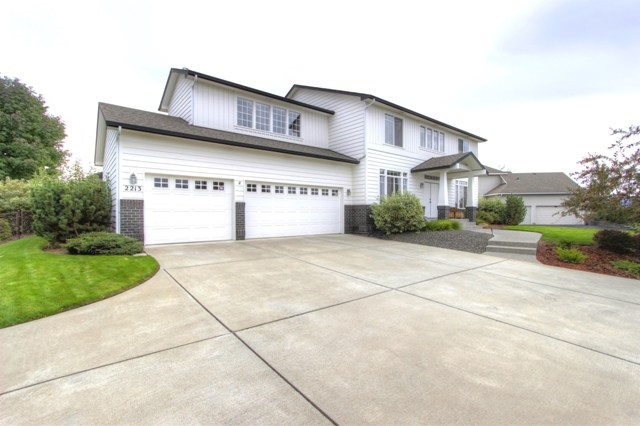 2213 South Steen Road Spokane Valley, WA 99037 - Photo 2 of 20