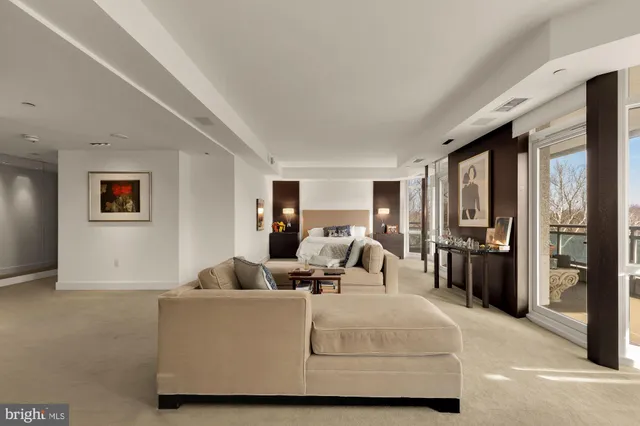 $5,488,000 | 5630 Wisconsin Avenue, Unit 805, Chevy Chase, MD 20815