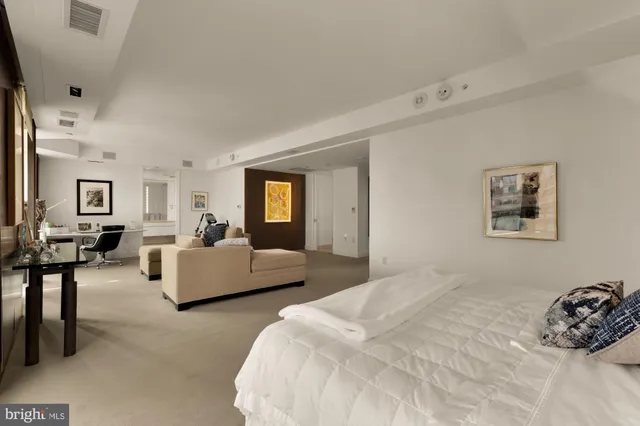 $5,488,000 | 5630 Wisconsin Avenue, Unit 805, Chevy Chase, MD 20815