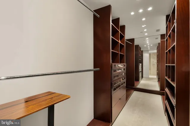 $5,488,000 | 5630 Wisconsin Avenue, Unit 805, Chevy Chase, MD 20815