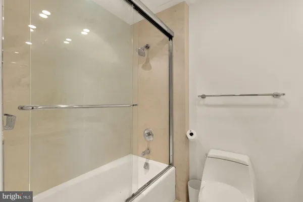 $5,488,000 | 5630 Wisconsin Avenue, Unit 805, Chevy Chase, MD 20815