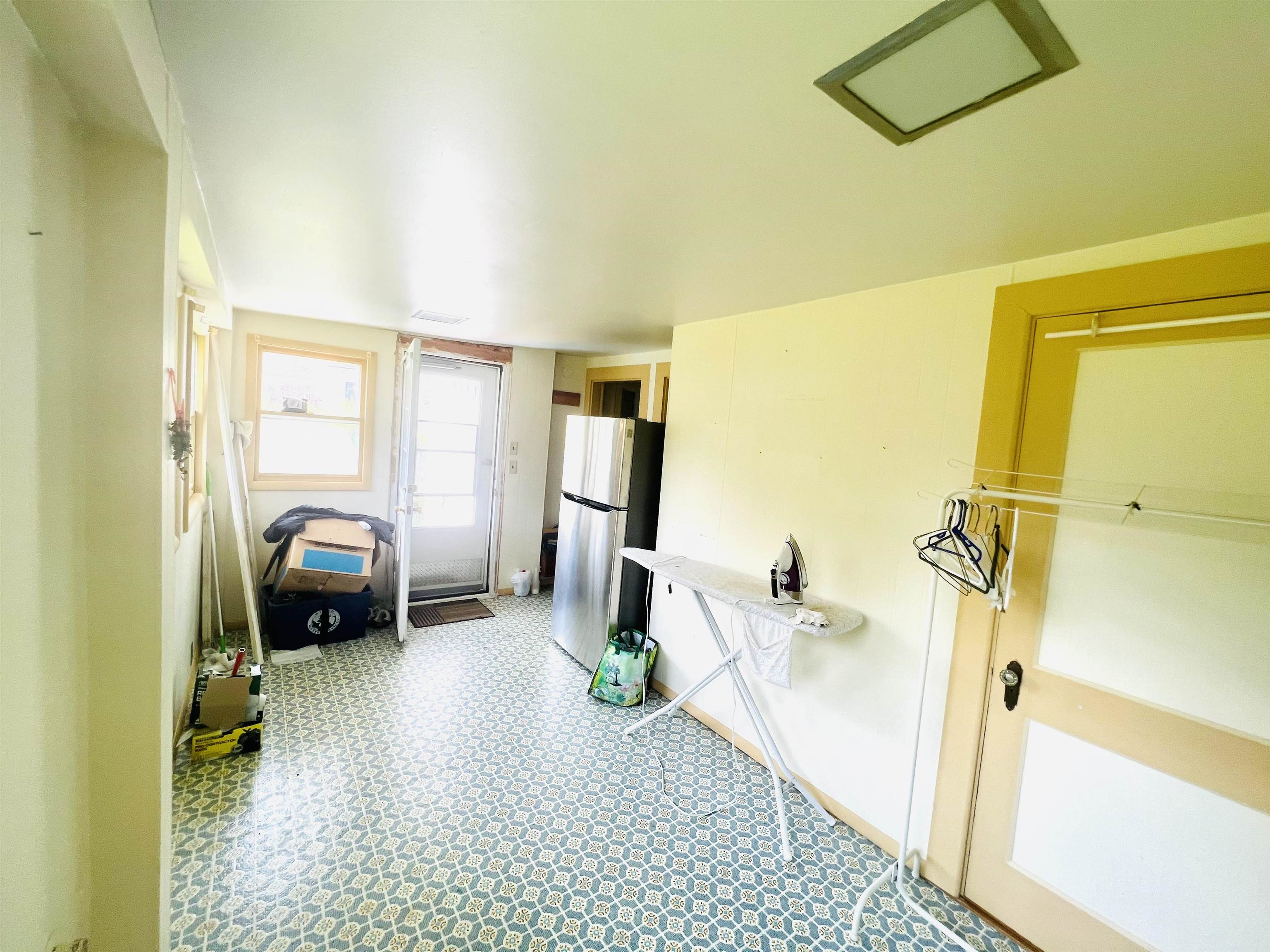 310 Yale Street Bay City, MI 48708 - Photo 12 of 21 Gallery Image 12