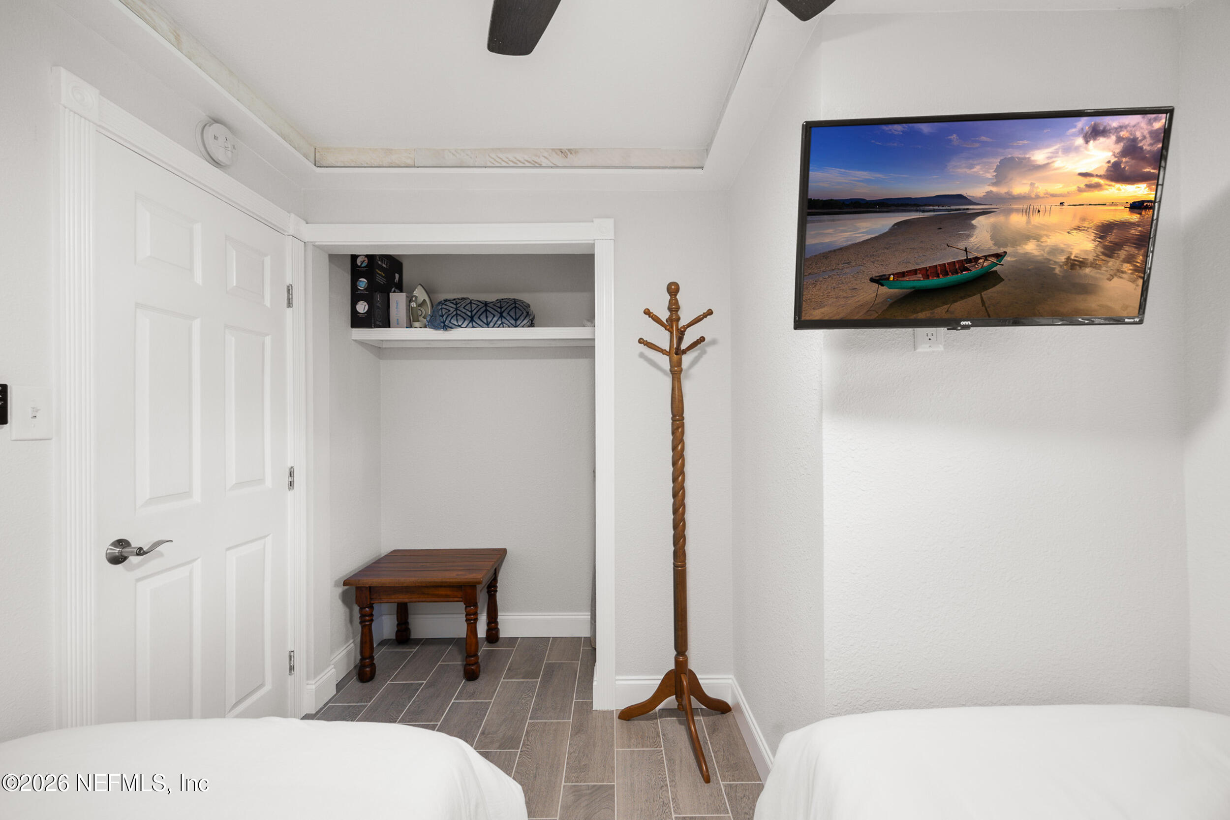 17 Palm Drive Yankeetown, FL 34498 - Photo 19 of 45 a bathroom with a sink and a mirror