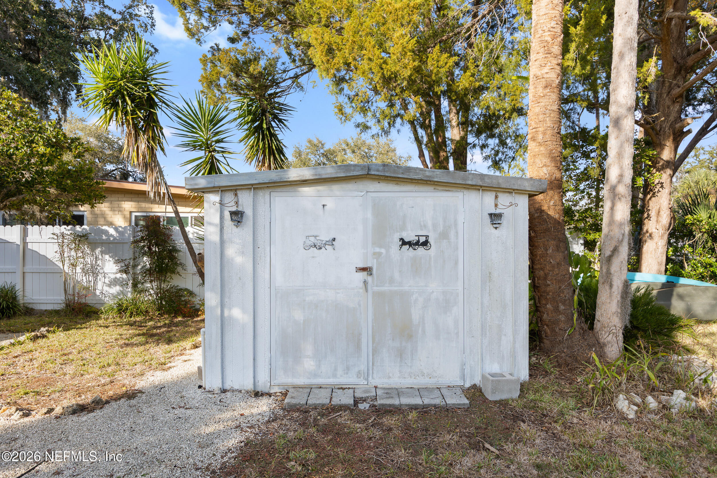 17 Palm Drive Yankeetown, FL 34498 - Photo 35 of 45 a view of a house with a tree