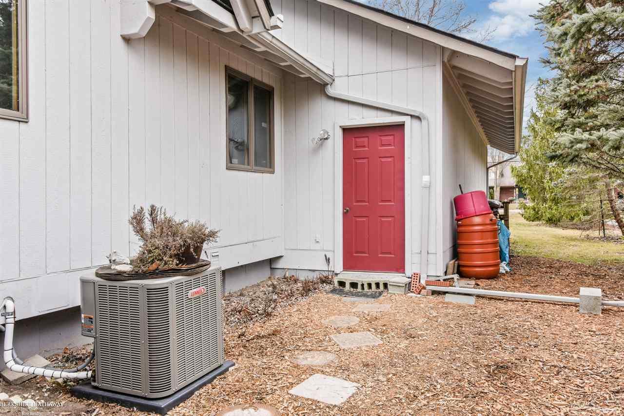 32443 Sutton Road New Baltimore, MI 48047 - Photo 40 of 46 brand new A/C
