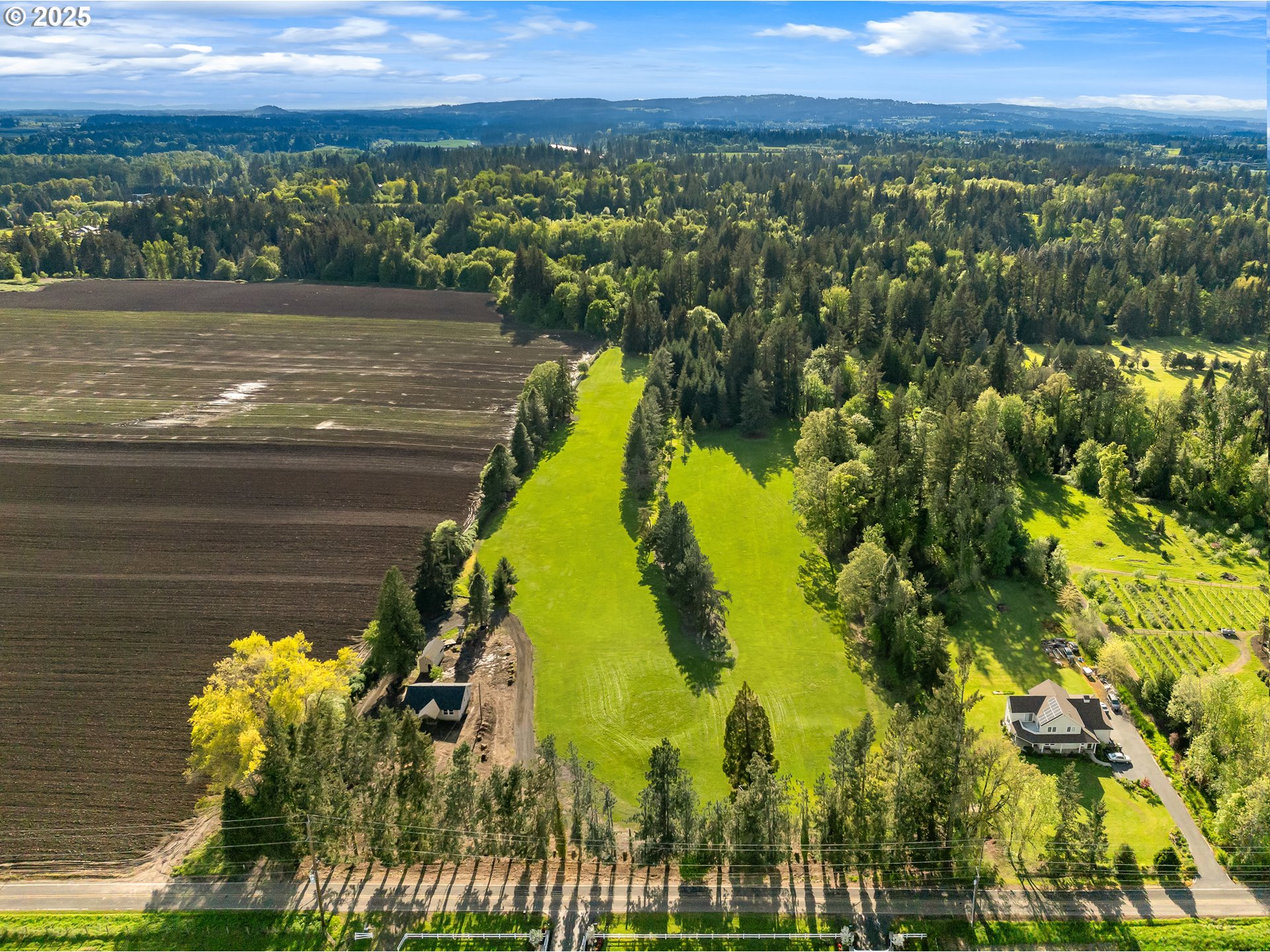 29435 Southwest Mountain Road West Linn, OR 97068 - Photo 9 of 48 a view of a city