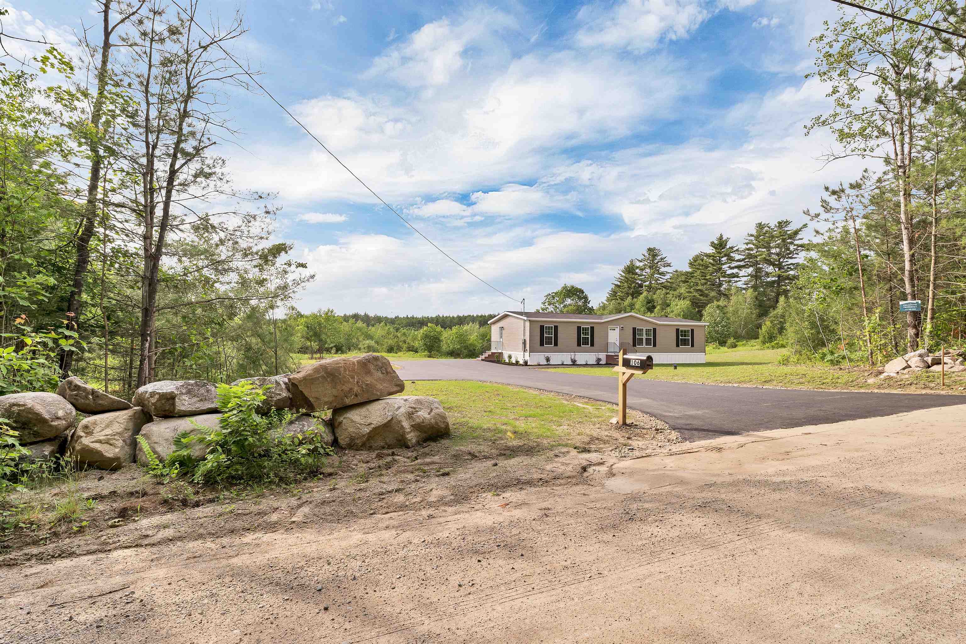 106 Stevens Road, Unit 1 Effingham, NH 03882 - Photo 2 of 54