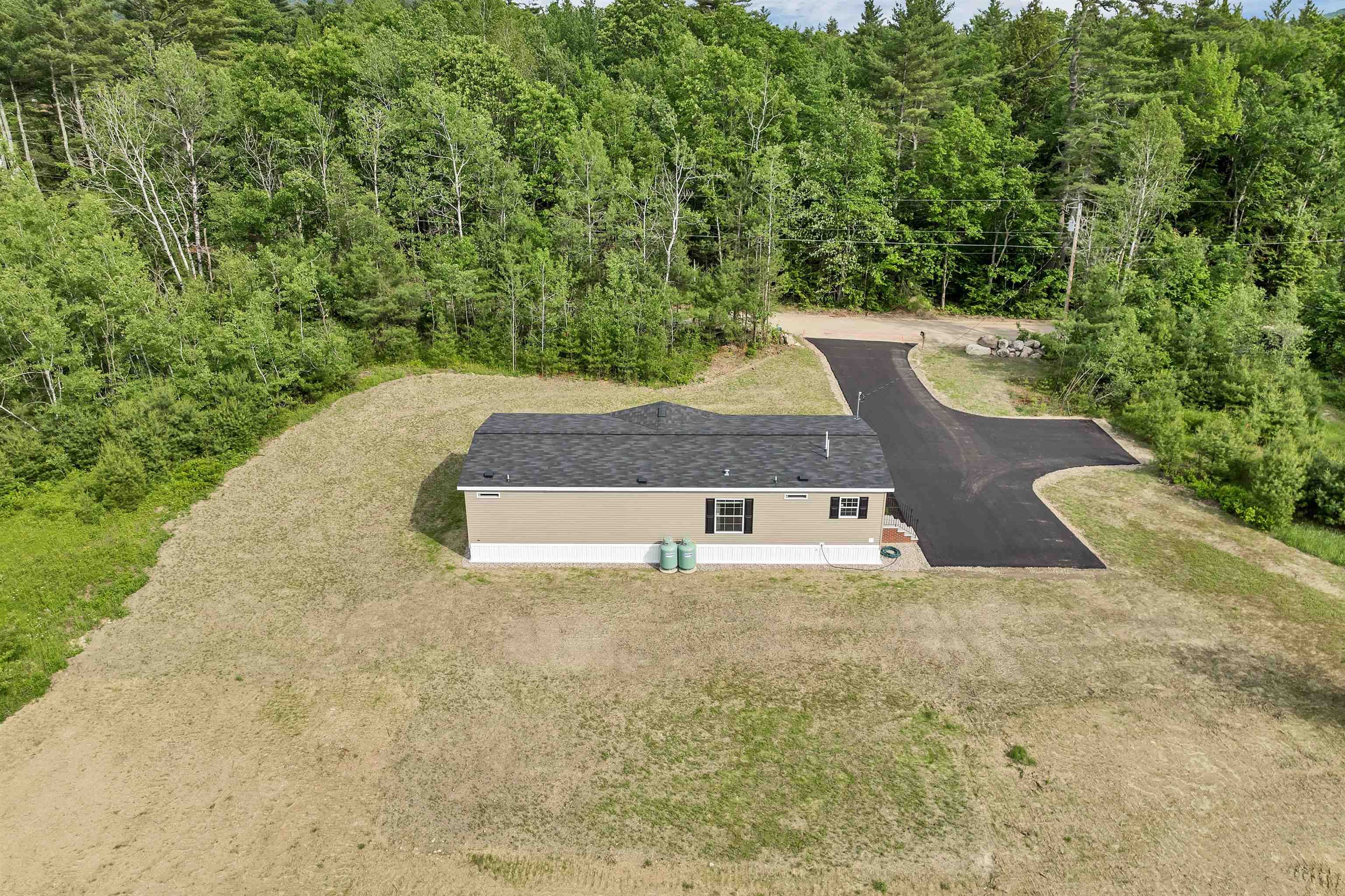 106 Stevens Road, Unit 1 Effingham, NH 03882 - Photo 6 of 54