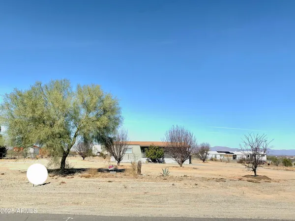 $194,900 | 67855 Monroe Street, Salome, AZ 85348