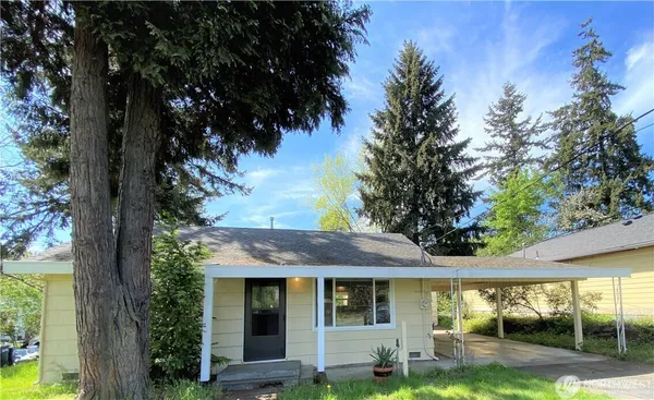 $2,550 | 4807 South 172nd Place, SeaTac, WA 98188