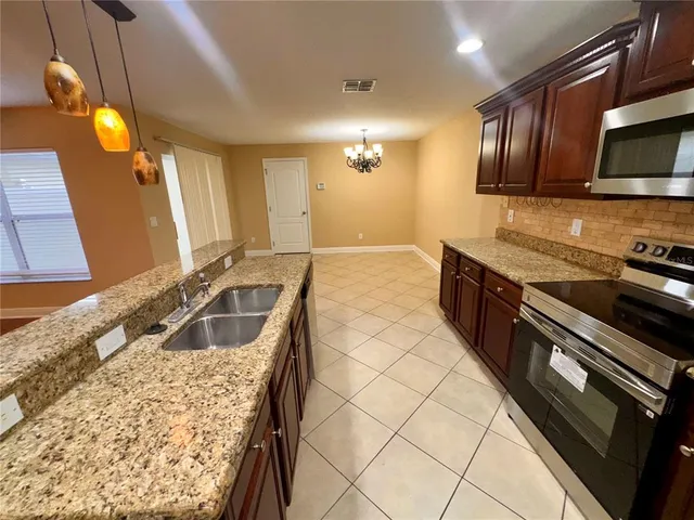 $2,350 | 2565 Abey Blanco Drive, Orlando, FL 32828