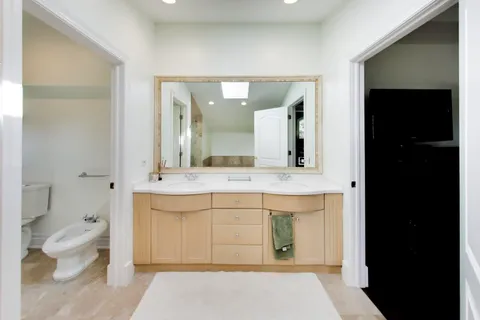 $1,750,000 | 1414 Canterbury Lane, Glenview, IL 60025