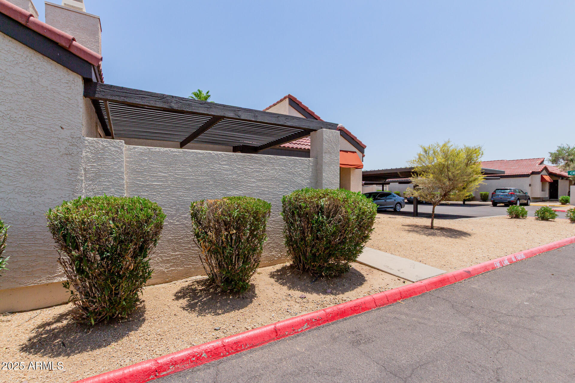 2144 East Center Lane, Unit 3 Tempe, AZ 85281 - Photo 26 of 30 a view of outdoor space yard and porch