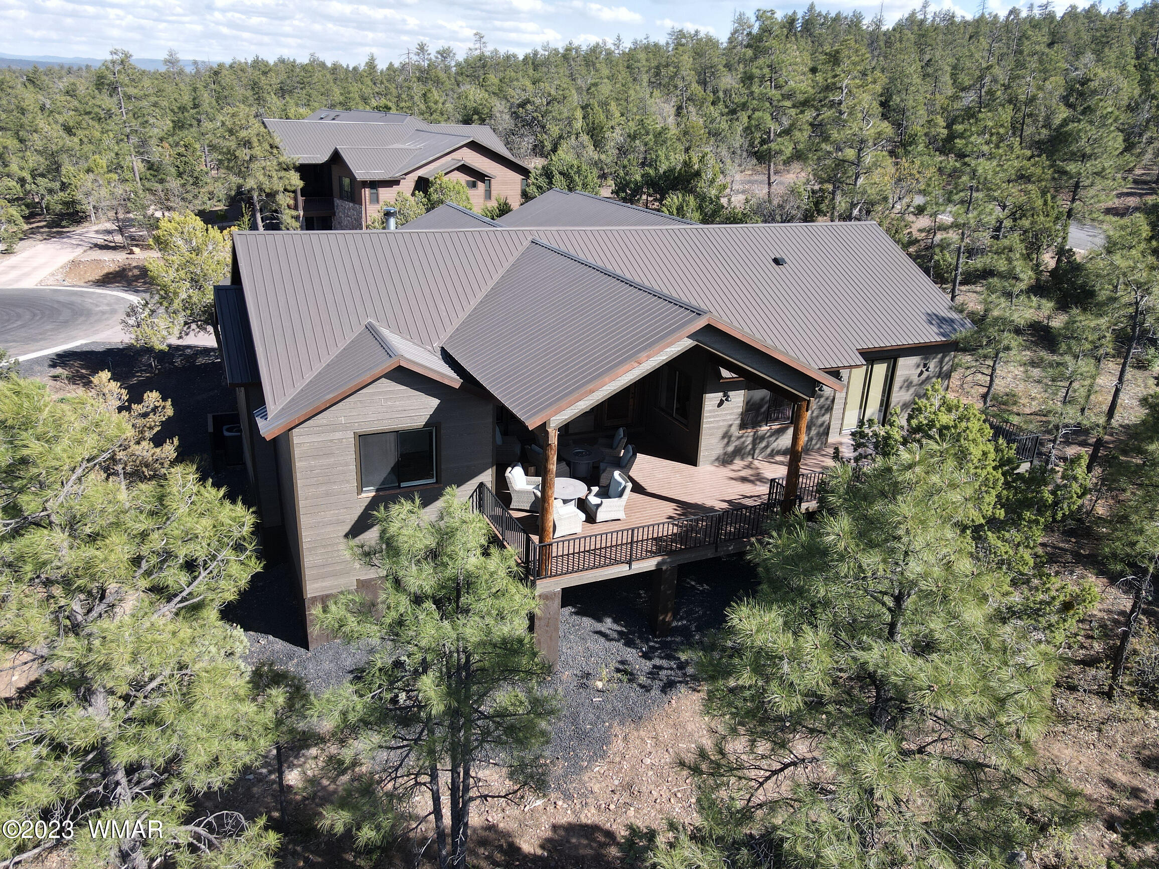 1421 South Snowy Ridge Loop Show Low, AZ 85901 - Photo 3 of 30 Gallery Image 3
