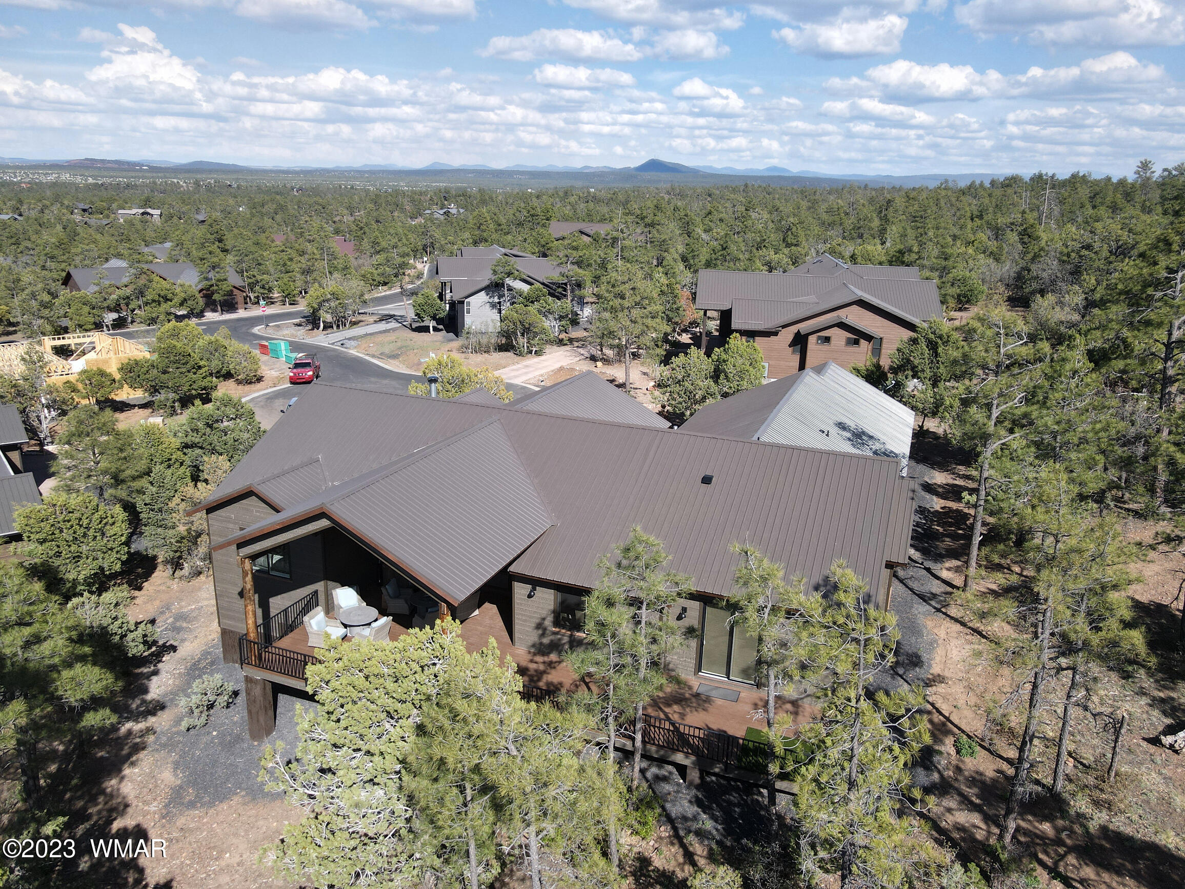 1421 South Snowy Ridge Loop Show Low, AZ 85901 - Photo 4 of 30 Gallery Image 4
