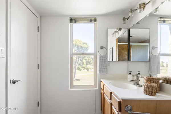 $355,000 | 2524 South El Paradiso, Unit 32, Mesa, AZ 85202