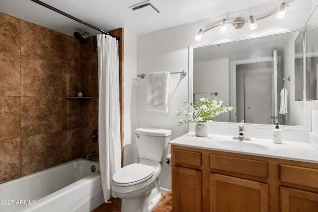 $365,000 | 2524 South El Paradiso, Unit 32, Mesa, AZ 85202