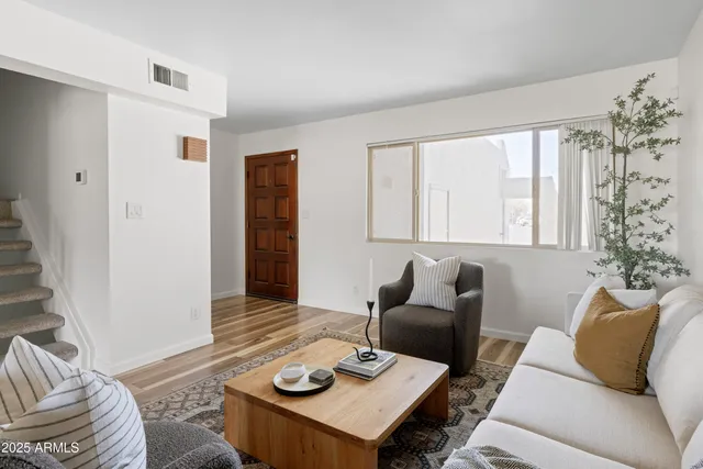 $365,000 | 2524 South El Paradiso, Unit 32, Mesa, AZ 85202