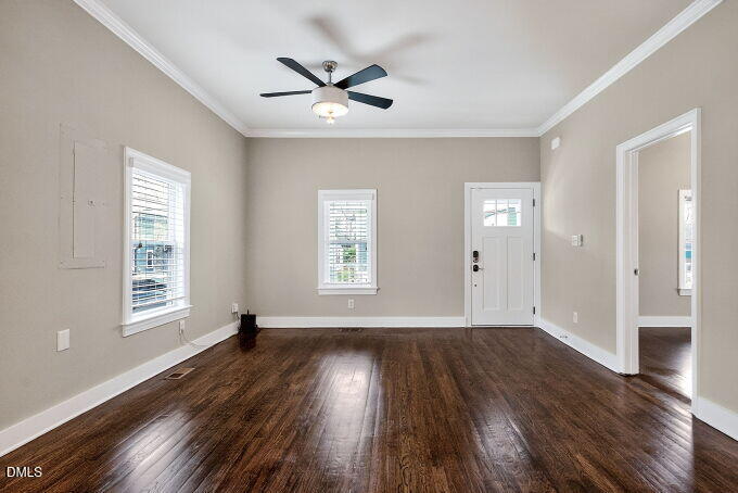 603 East Cabarrus Street Raleigh, NC 27601 - Photo 8 of 37 006-680x453-living-room