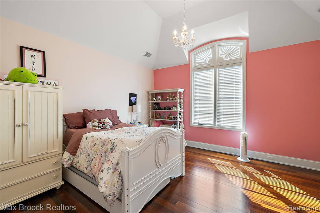 1111 Trowbridge Road Bloomfield Hills, MI 48304 - Photo 16 of 39 Gallery Image 16
