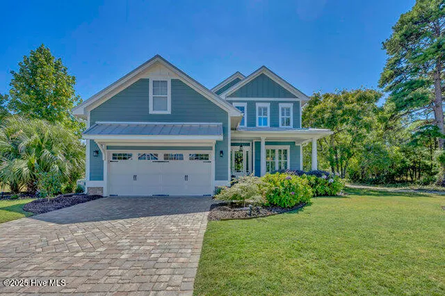 $769,900 | 3586 Rivergate Way Northeast, Leland, NC 28451