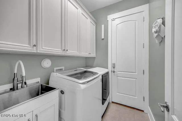 $769,900 | 3586 Rivergate Way Northeast, Leland, NC 28451