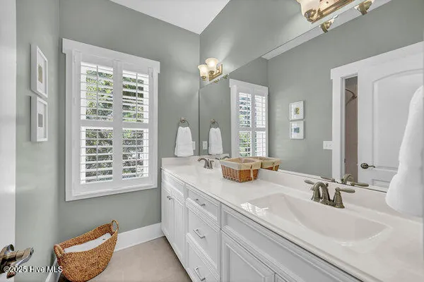 $769,900 | 3586 Rivergate Way Northeast, Leland, NC 28451