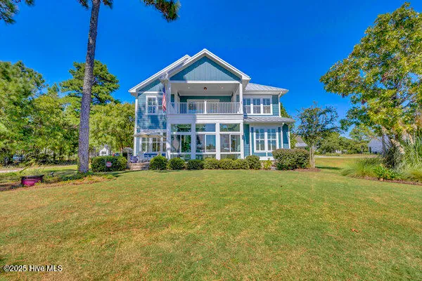 $769,900 | 3586 Rivergate Way Northeast, Leland, NC 28451