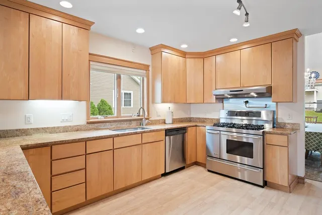 $740,000 | 15 Harbor Drive, Unit 15, Brewer, ME 04412