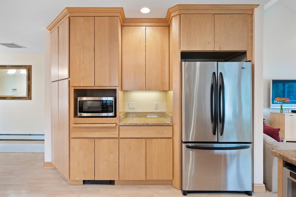 15 Harbor Drive, Unit 15 Brewer, ME 04412 - Photo 12 of 69 12 (Copy)