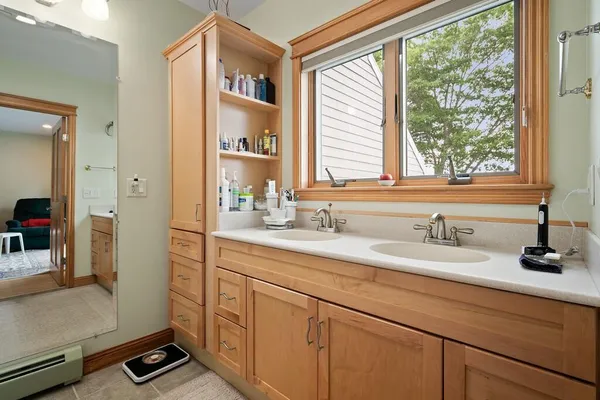 $740,000 | 15 Harbor Drive, Unit 15, Brewer, ME 04412