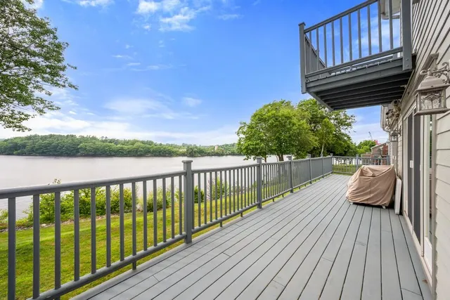 $740,000 | 15 Harbor Drive, Unit 15, Brewer, ME 04412