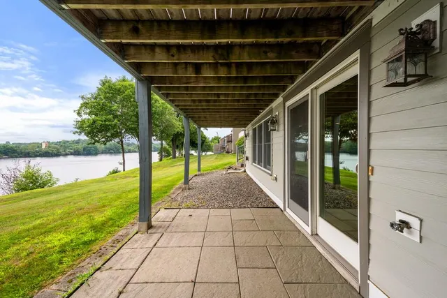 $740,000 | 15 Harbor Drive, Unit 15, Brewer, ME 04412