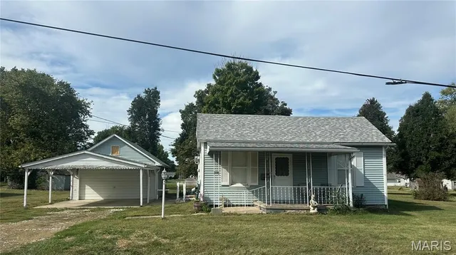 $103,500 | 308 Lincoln Avenue, Jerseyville, IL 62052