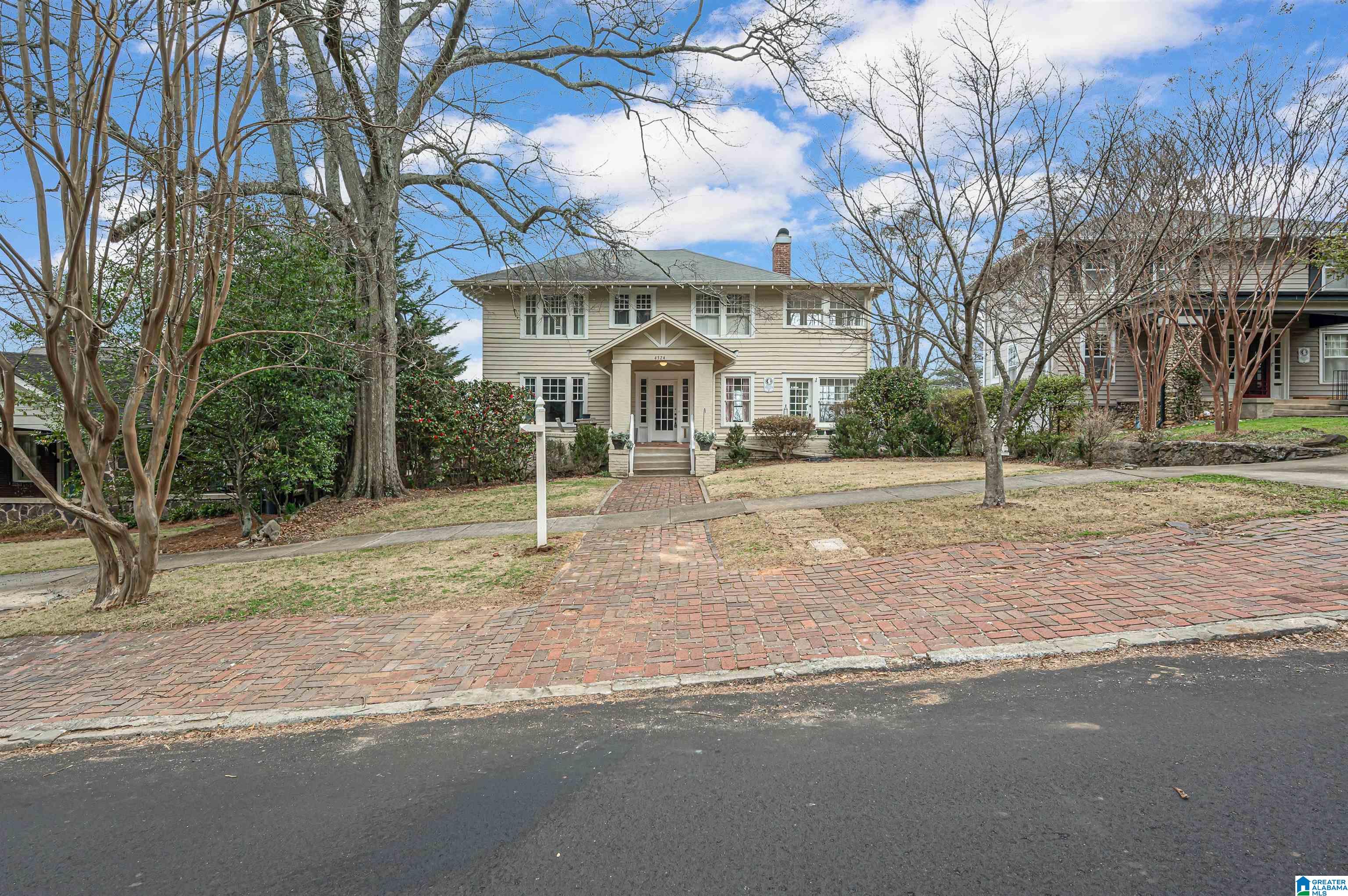 4324 Cliff Road Birmingham, AL 35222 - Photo 3 of 49