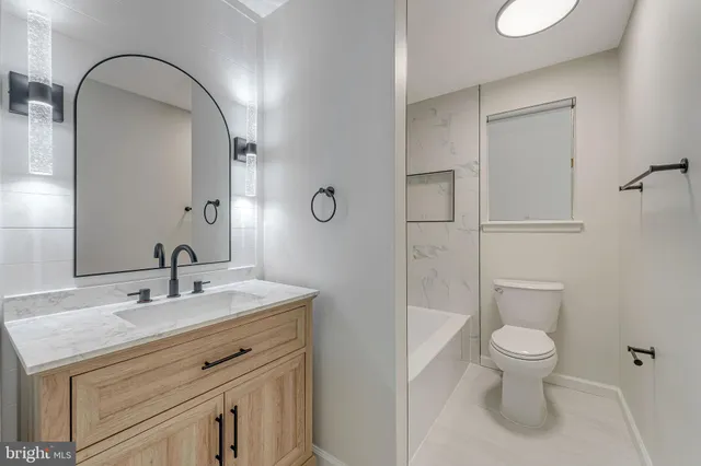 $430,000 | 504 Coach, Turnersville, NJ 08012