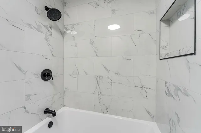 $430,000 | 504 Coach, Turnersville, NJ 08012