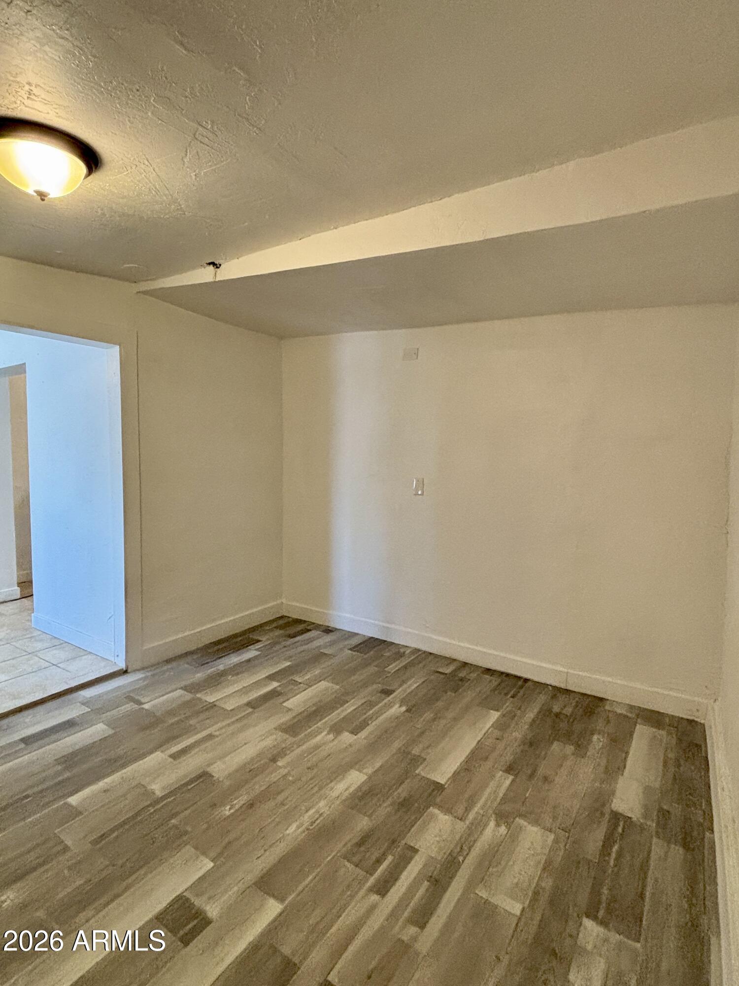 3036 West Almeria Road Phoenix, AZ 85009 - Photo 5 of 18 a view of room