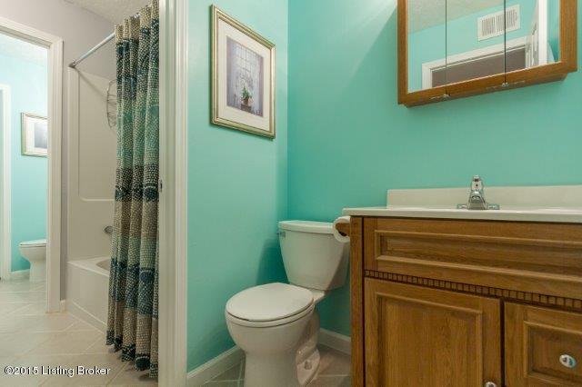 2300 Dundee Road, Unit 3 Louisville, KY 40205 - Photo 12 of 30 2300 Dundee Rd, no.3-11