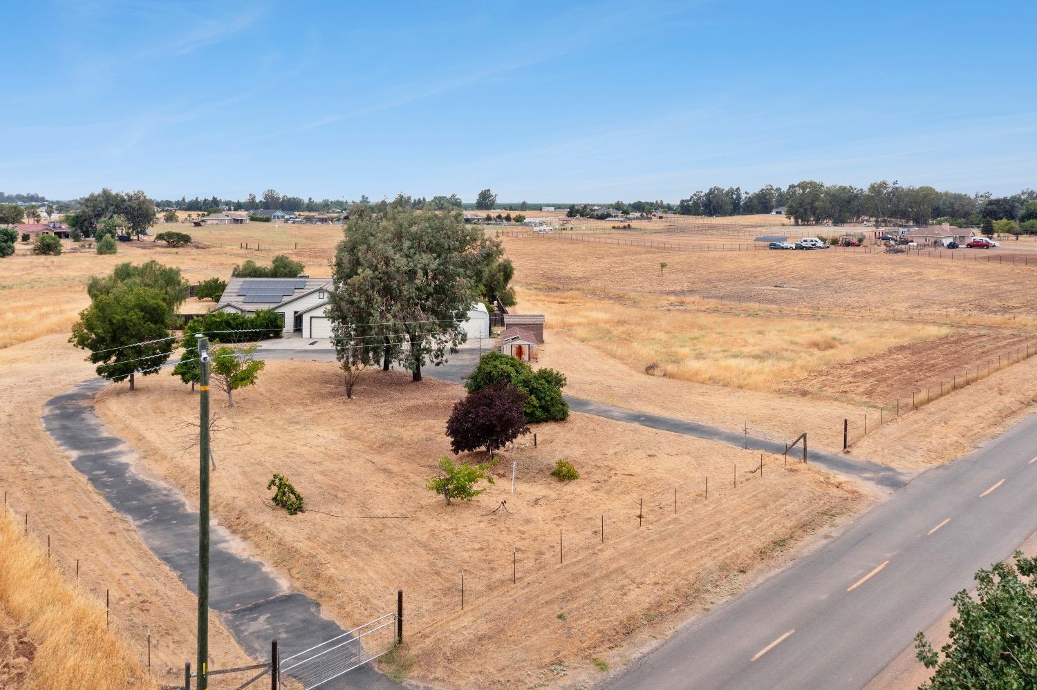 21596 Road 30 Madera, CA 93638 - Photo 2 of 57