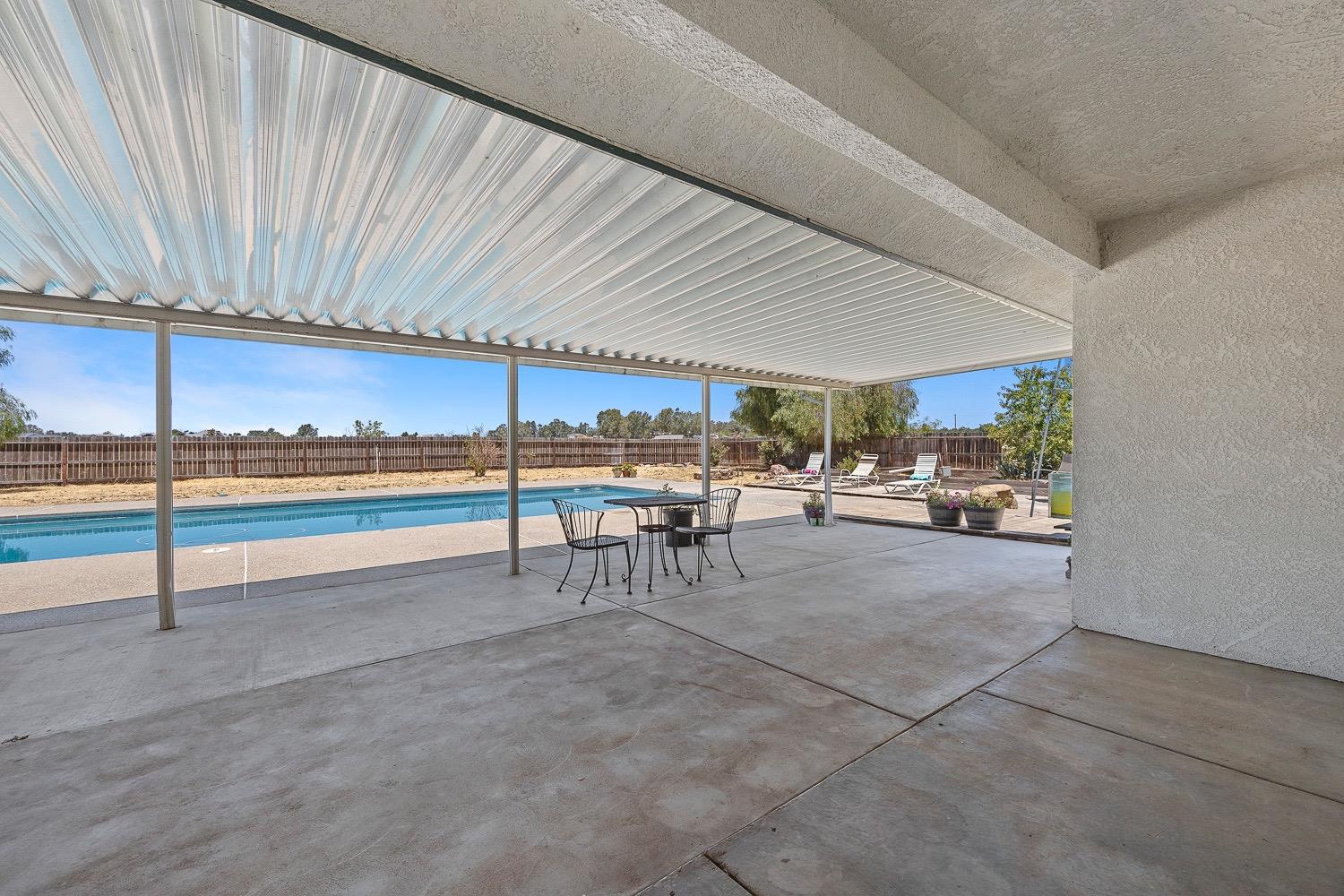 21596 Road 30 Madera, CA 93638 - Photo 47 of 57 a view of living room with furniture