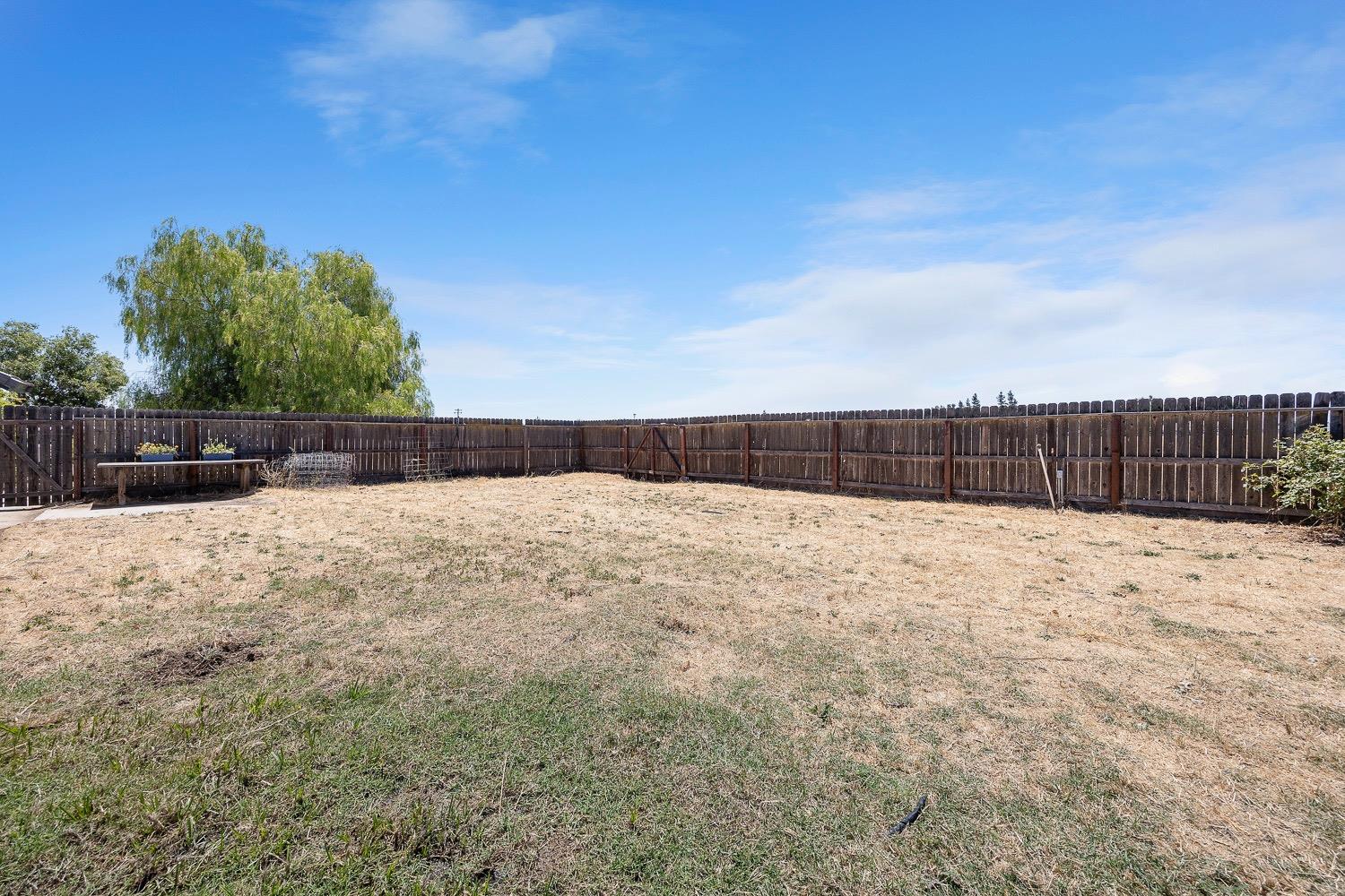 21596 Road 30 Madera, CA 93638 - Photo 53 of 57 a view of wooden fence