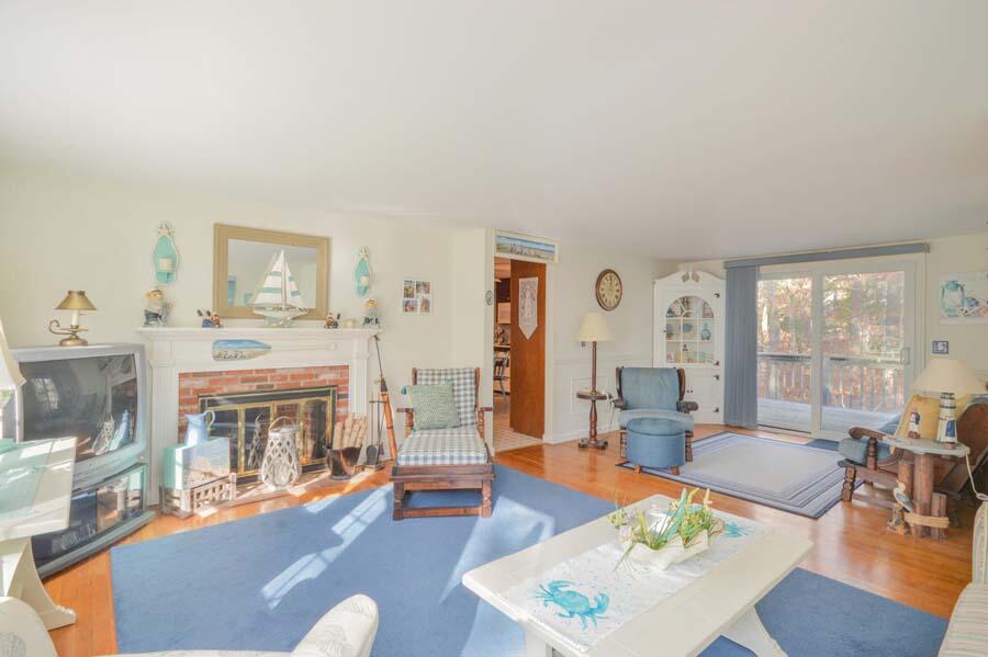 76 Beverly Road West Yarmouth, MA 02673 - Photo 8 of 23 20220113170631546483000000-o