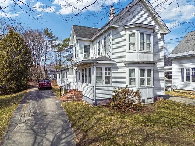 $199,000 | 18 Pleasant Street, Waterville, ME 04901