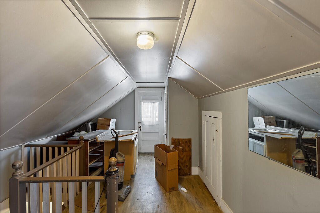 18 Pleasant Street Waterville, ME 04901 - Photo 29 of 61 35_BP5A0039_DxO_mls