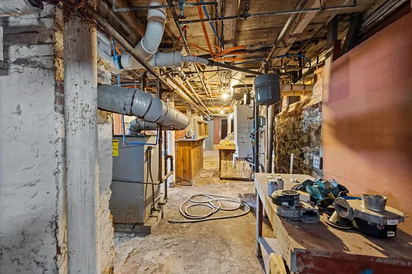 $199,000 | 18 Pleasant Street, Waterville, ME 04901