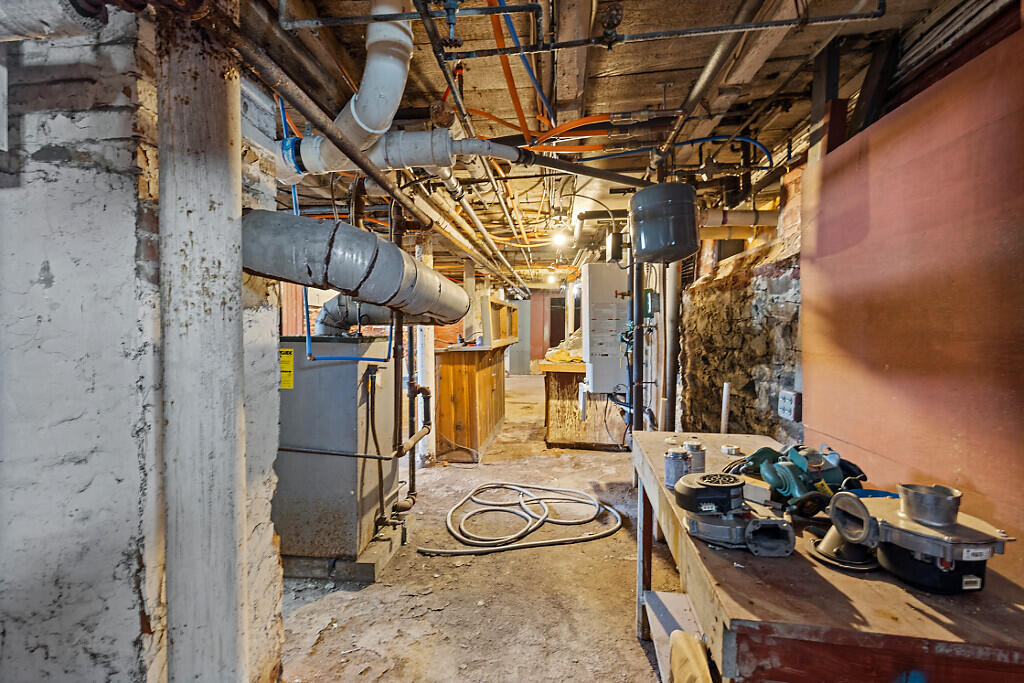 18 Pleasant Street Waterville, ME 04901 - Photo 57 of 61 58_BP5A0108_DxO_mls