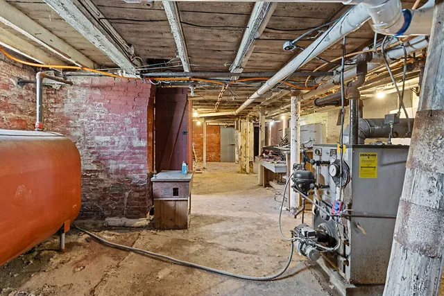 $199,000 | 18 Pleasant Street, Waterville, ME 04901